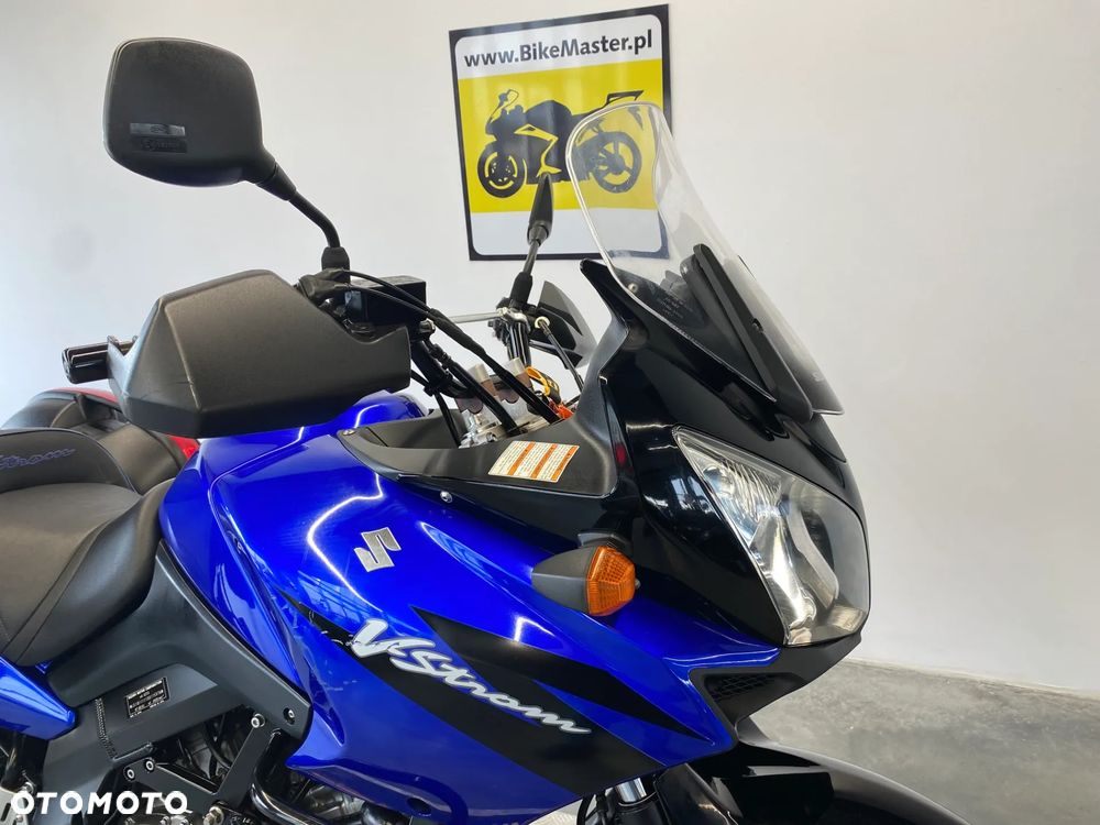 Suzuki V-STROM - 23
