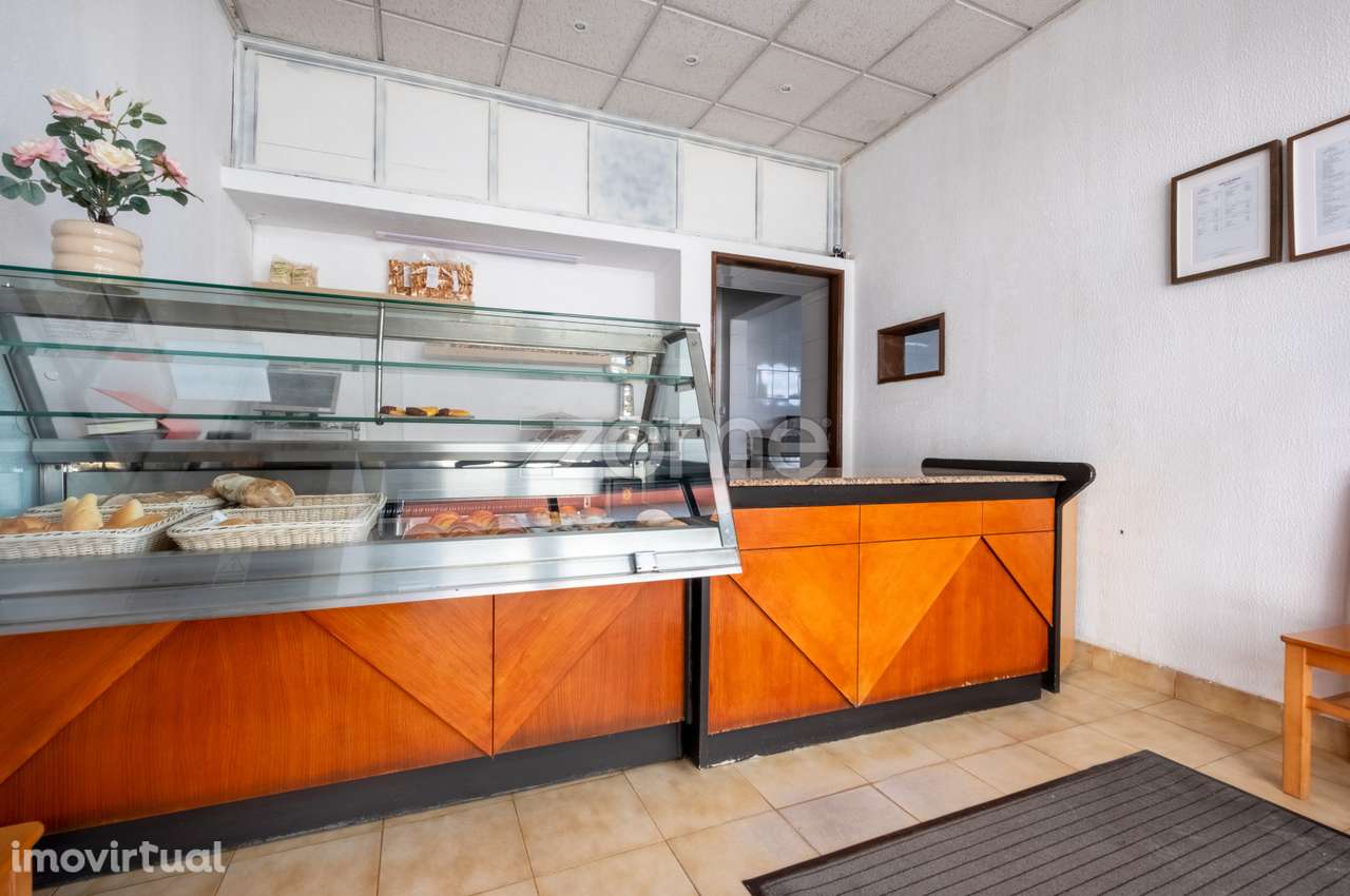 Padaria com fabrico e ponto de venda, para trespasse - Gondomar - Grande imagem: 5/40