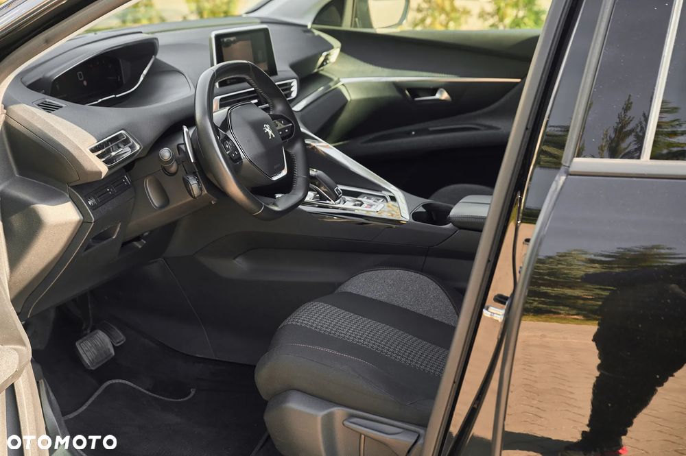 Peugeot 5008 1.5 BlueHDi GT S&S EAT8 - 22