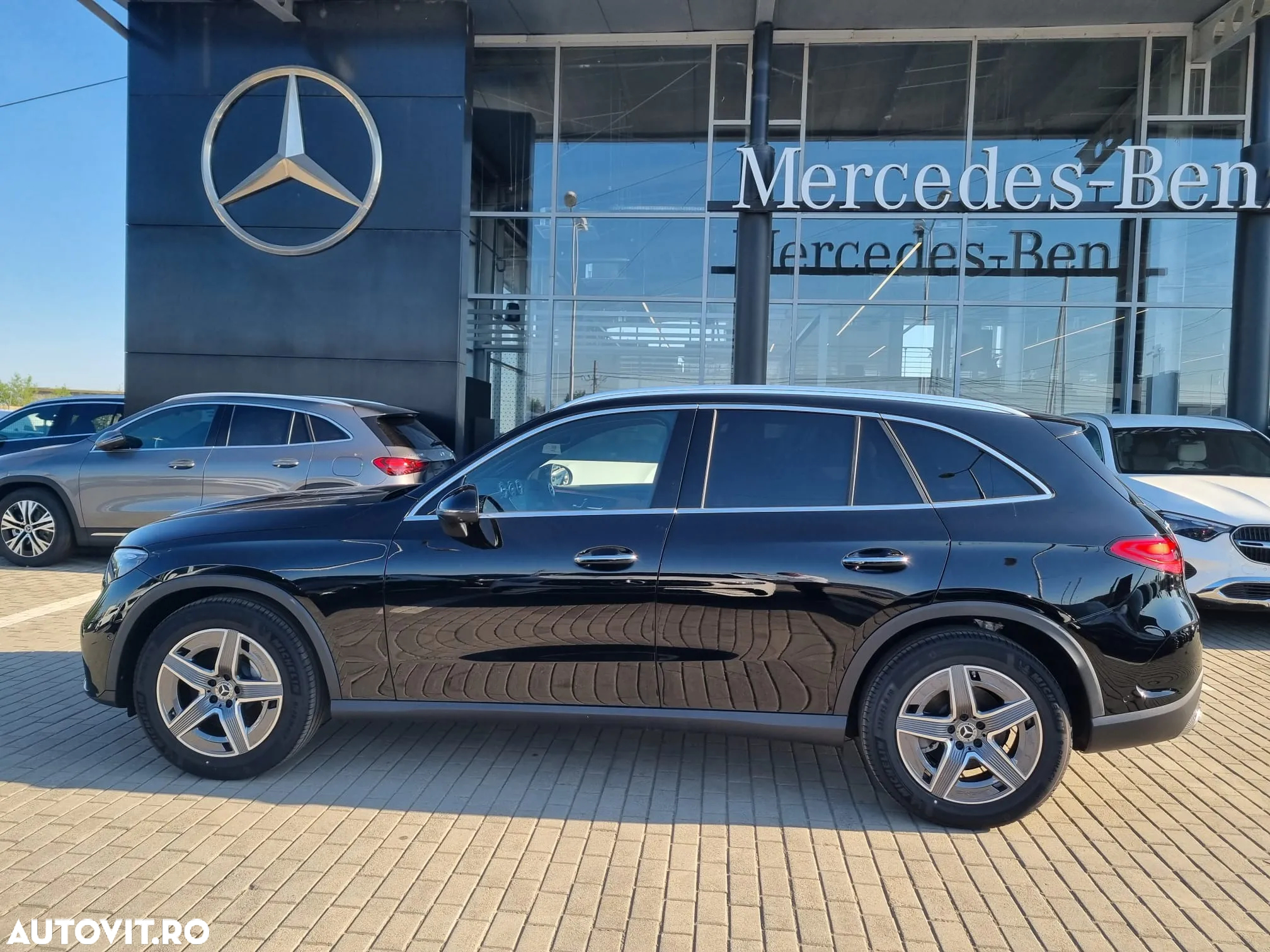 Mercedes-Benz GLC 220 d 4MATIC MHEV - 13