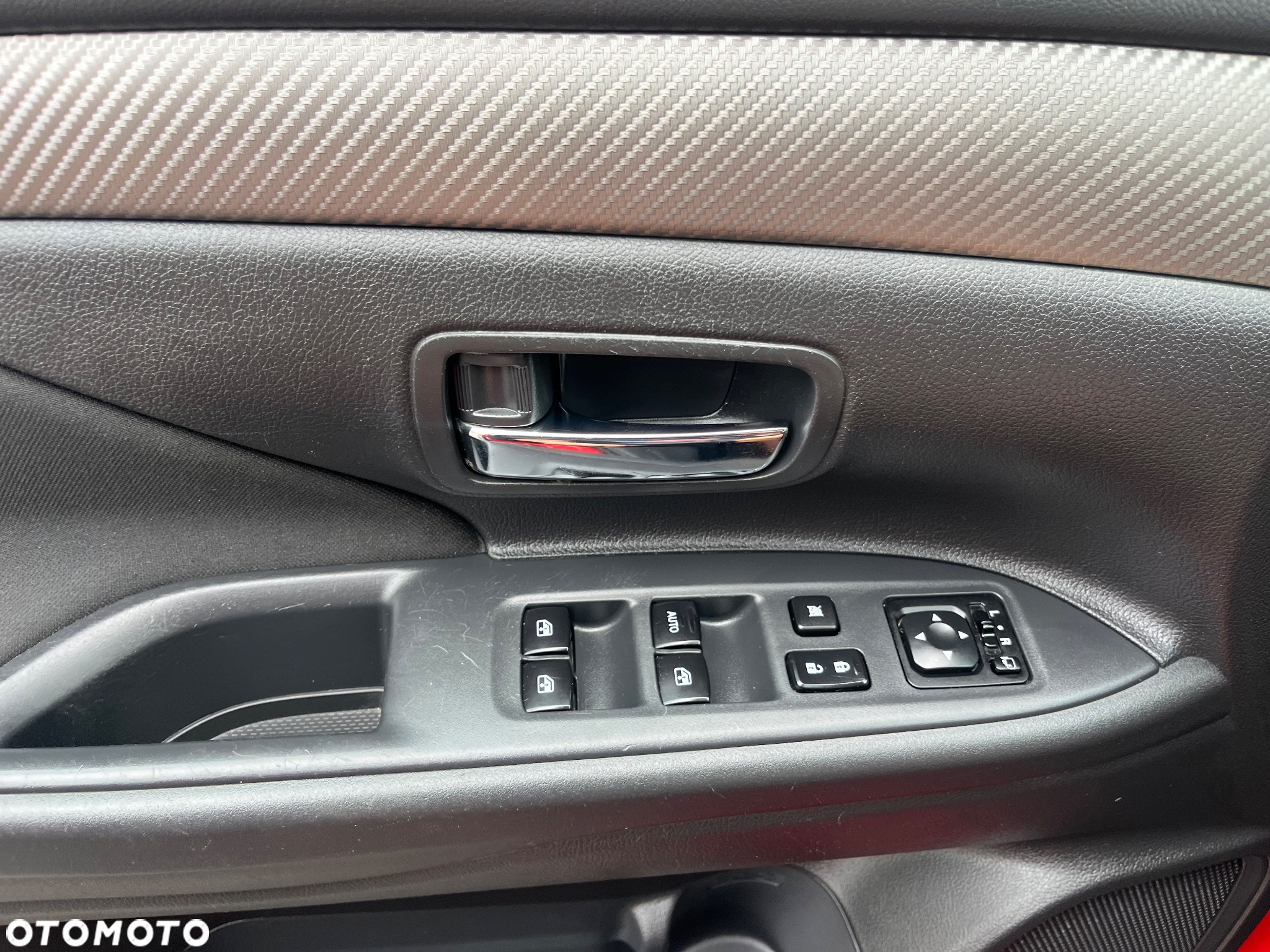 Mitsubishi Outlander 2.0 2WD CVT Diamant Edition+ - 21