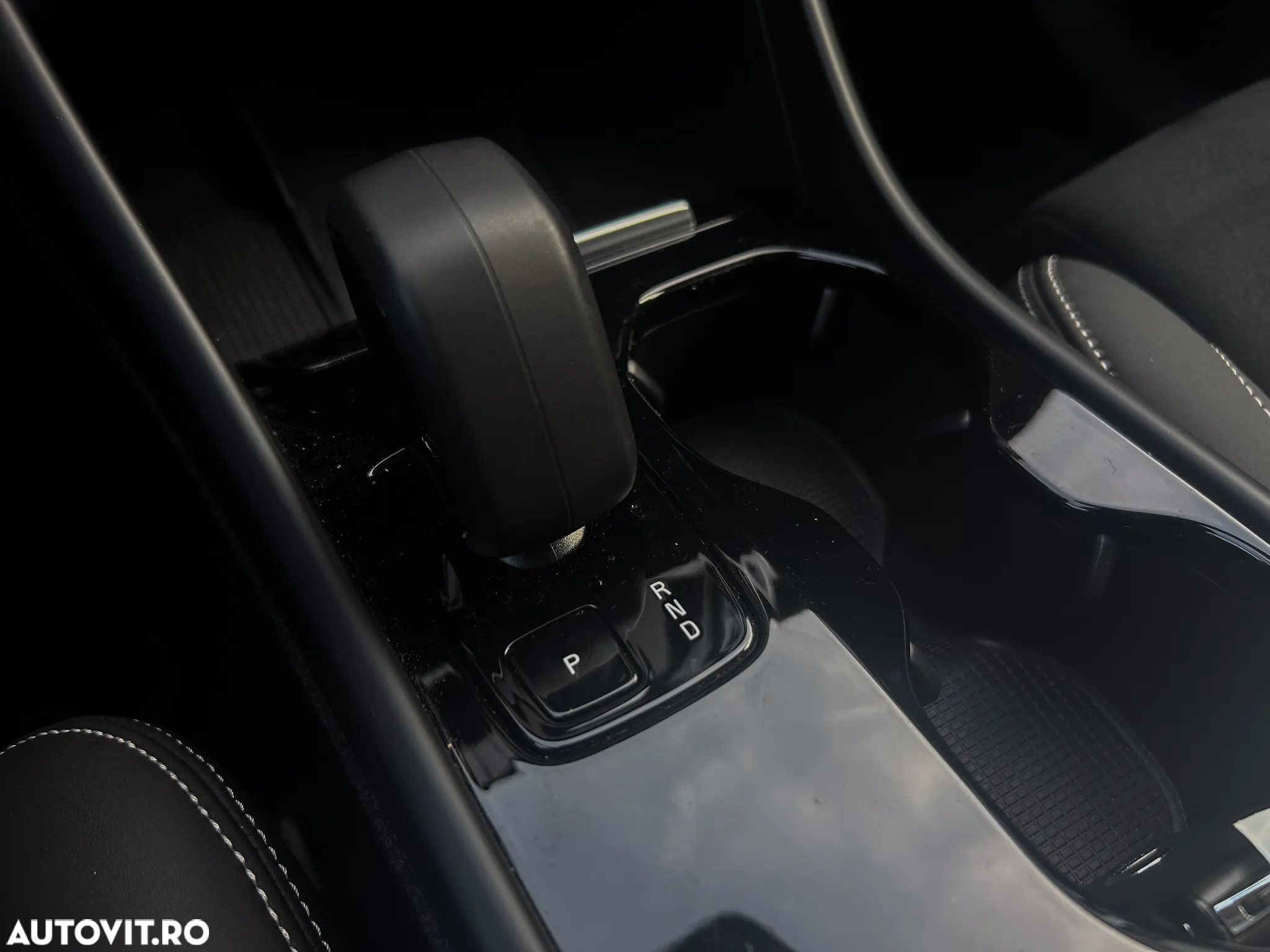 Volvo XC 40 Recharge Twin Motor AWD Ultimate - 26