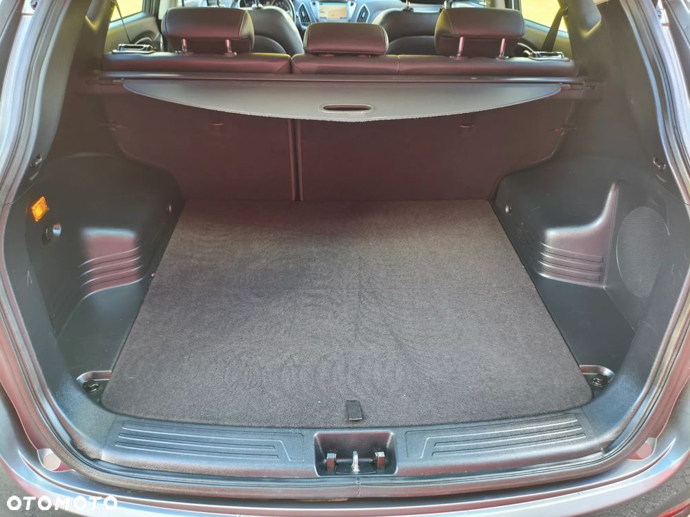 Hyundai ix35 - 25
