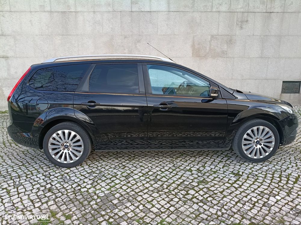 Ford Focus SW 1.6 TDCi Titanium - 16