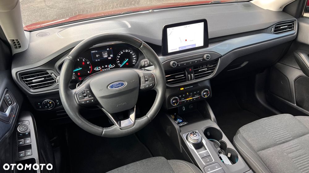 Ford Focus 1.0 EcoBoost Hybrid ACTIVE DESIGN - 10