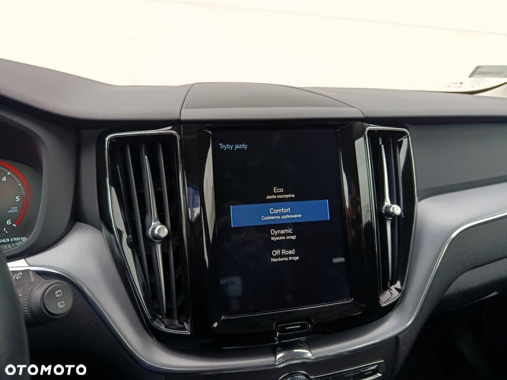 Volvo XC 60 - 16
