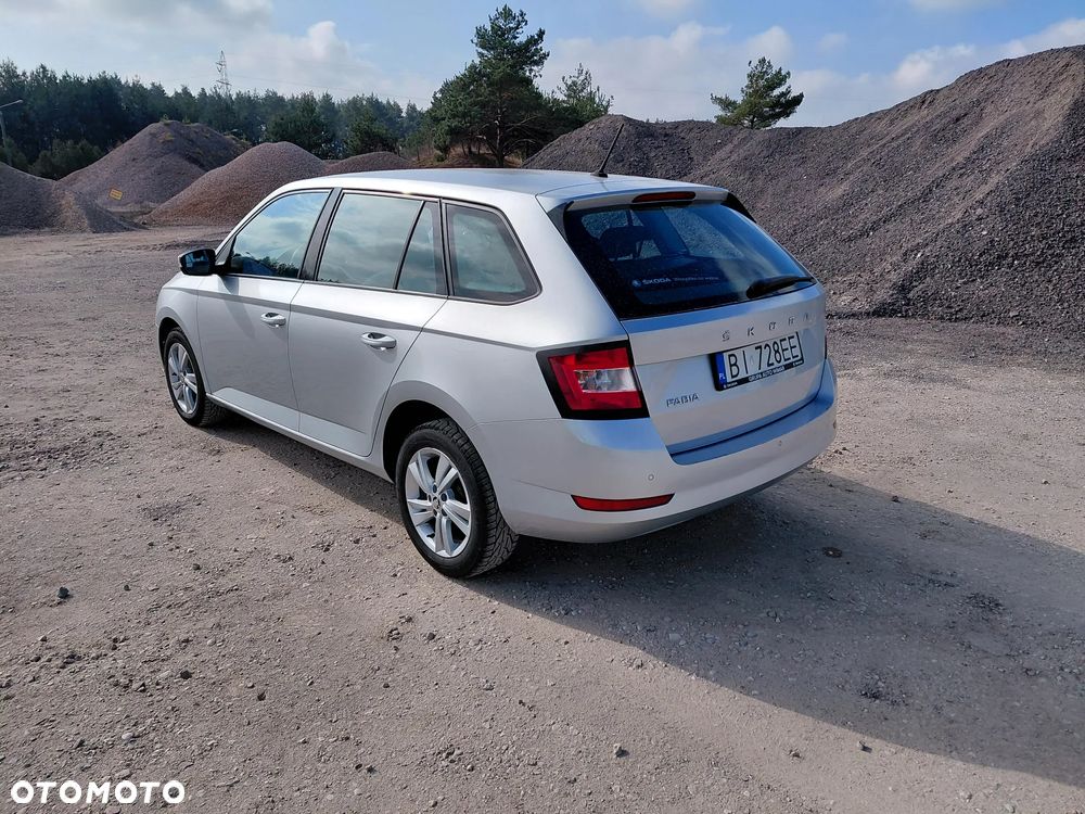 Skoda Fabia 1.0 TSI Ambition - 4