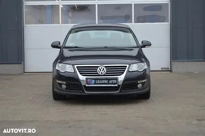 Volkswagen Passat 2.0 TDI DPF Blue TDI DSG Highline - 3