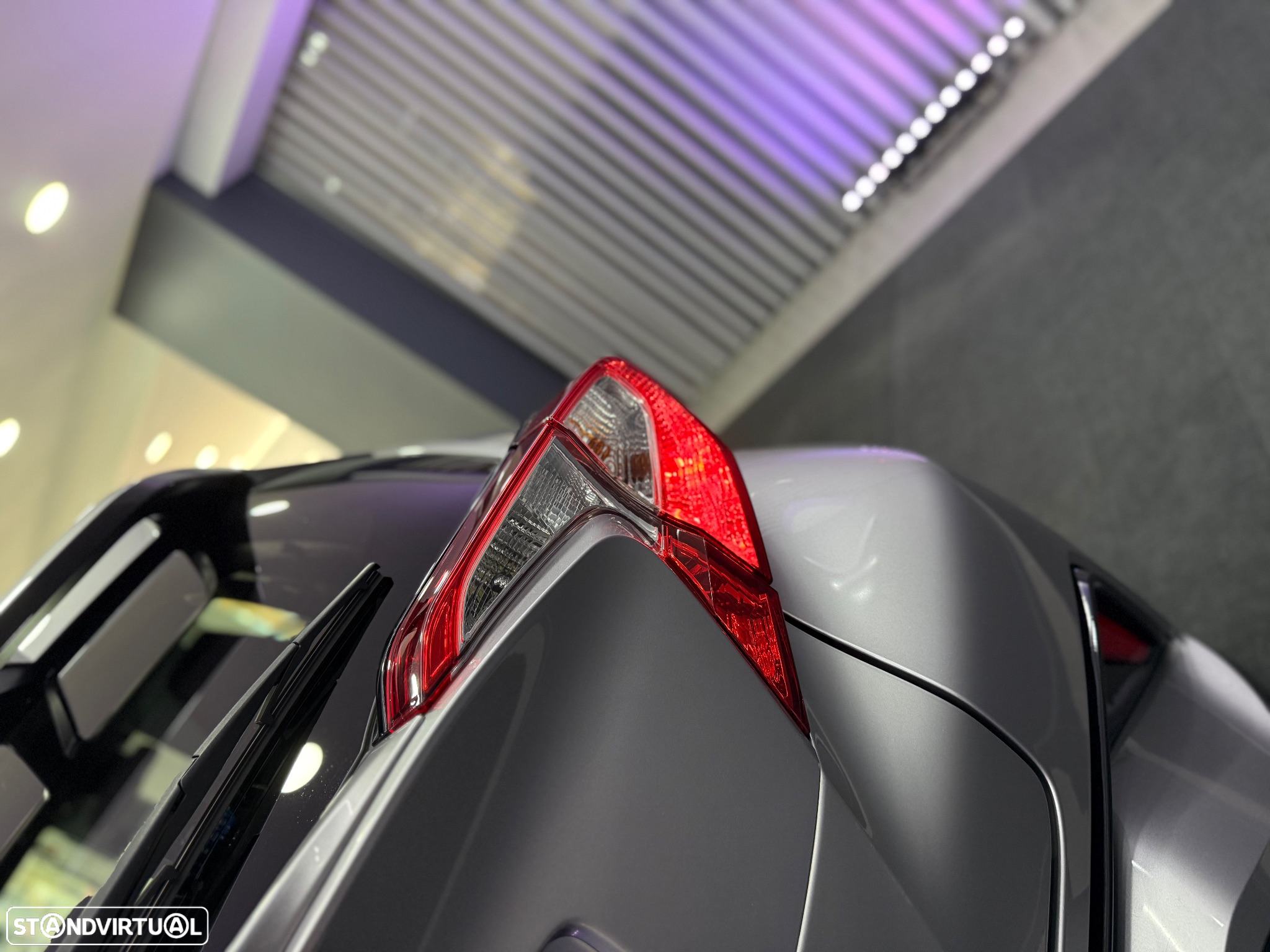 Toyota C-HR 1.2T Comfort+P.Style - 16