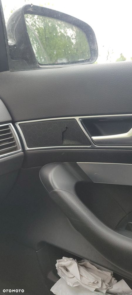 Audi A6 Avant 2.4 - 11