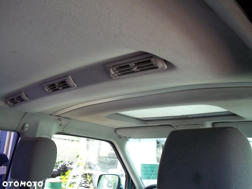 Volkswagen Multivan Standard - 5