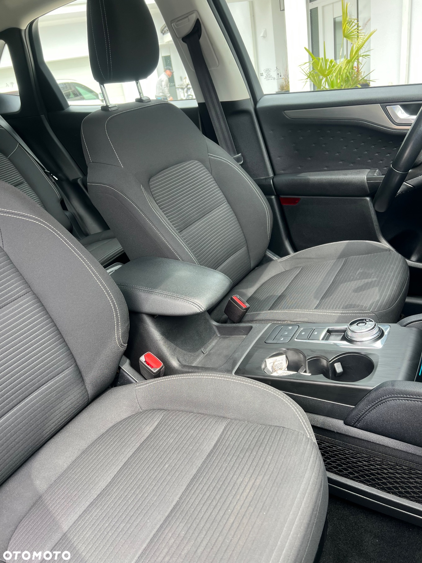 Ford Kuga 2.0 EcoBlue 4x4 TITANIUM - 6