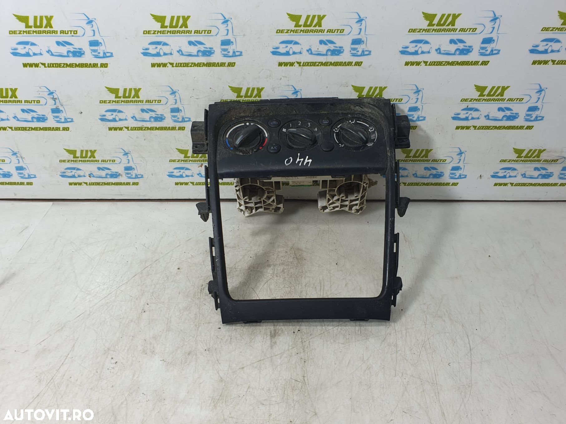 Panou clima ac 73821-79J0 Suzuki SX4 1 [facelift] [2009 - 2014] 1.6 d - 1