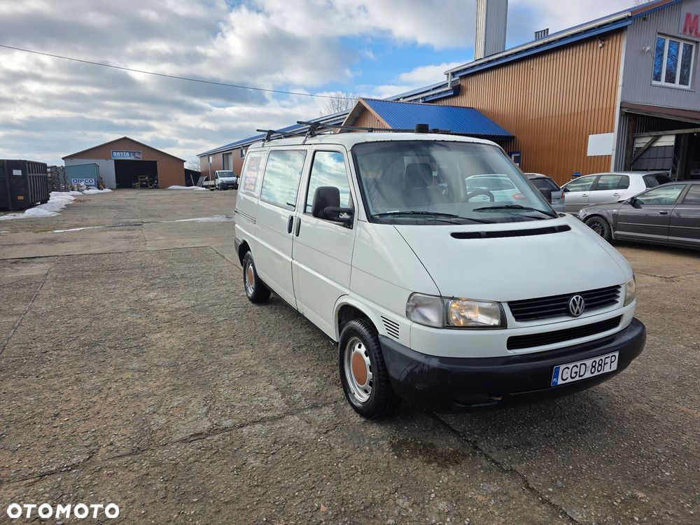 Volkswagen Transporter - 2