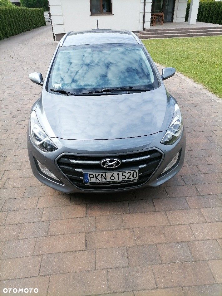 Hyundai i30 1.4 Classic + - 4