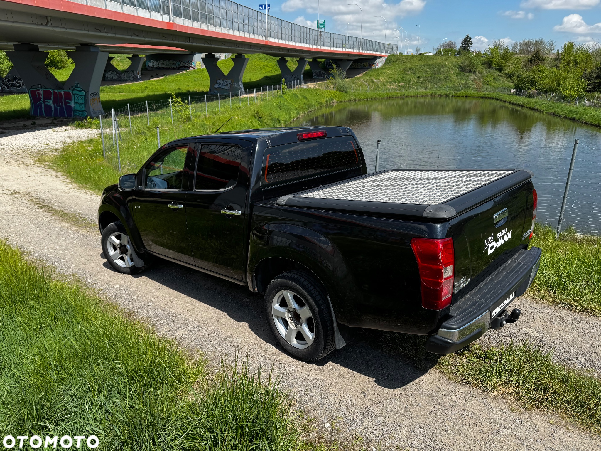 Isuzu D-Max 2.5 DC LS - 7