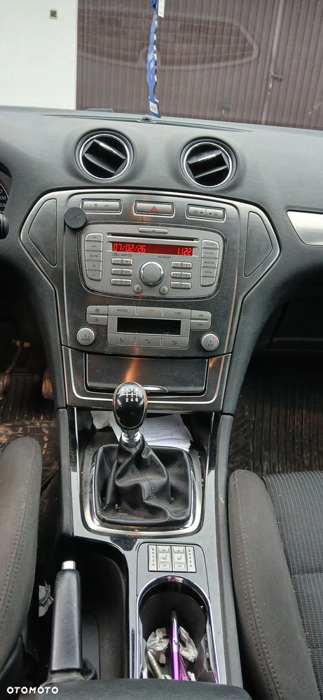 Ford Mondeo 2.0 TDCi Titanium - 11