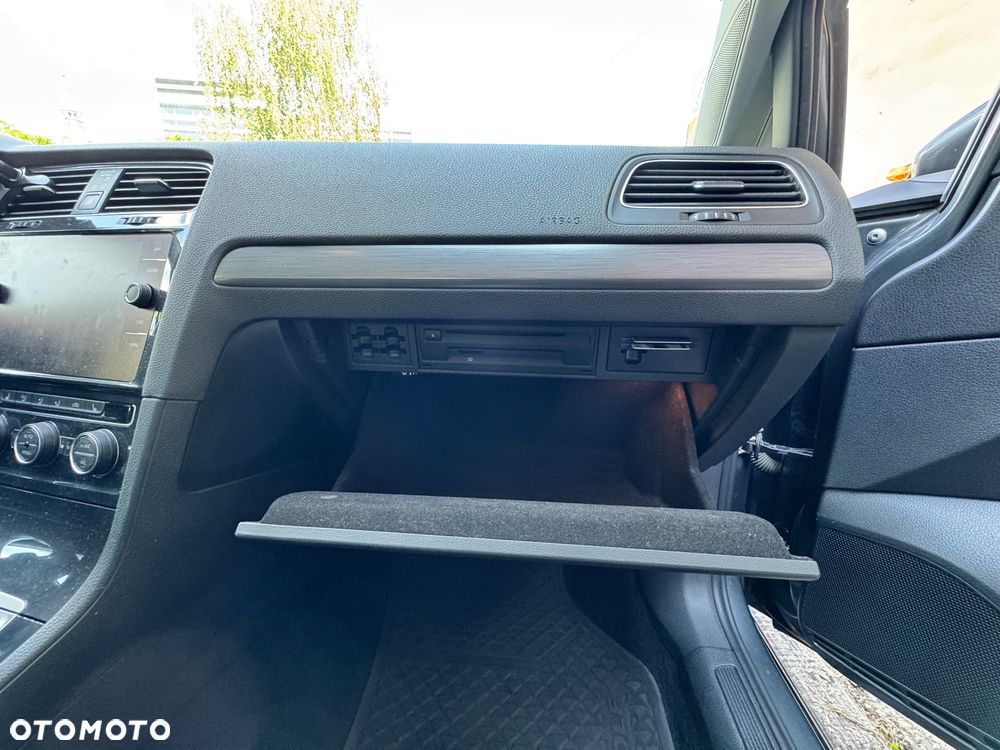 Volkswagen Golf VII 1.5 TSI BMT Evo Comfortline DSG - 17