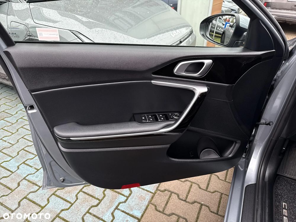 Kia Ceed 1.5 T-GDI Tribute DCT - 10