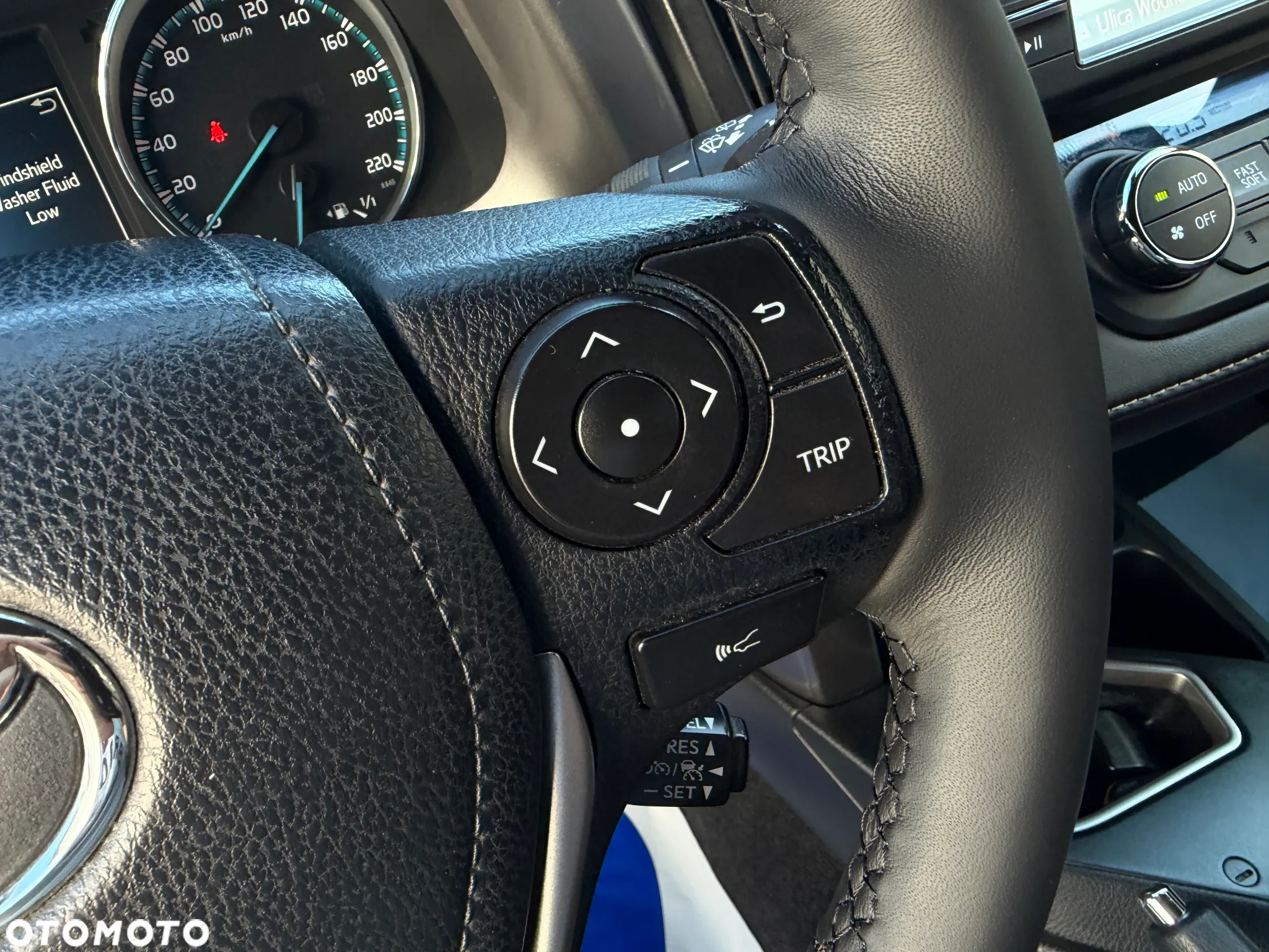 Toyota RAV4 Hybrid Selection 4x2 - 23