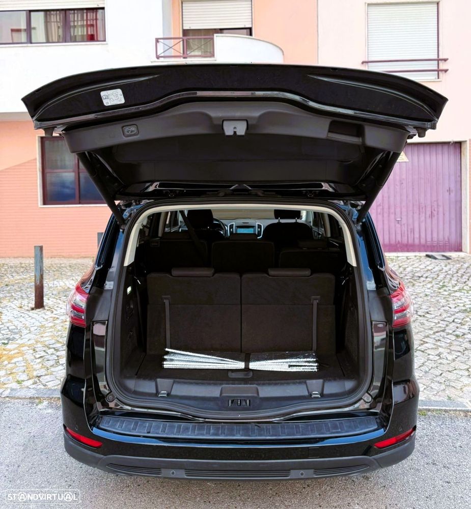 Ford S-Max 2.0 TDCi Titanium - 31