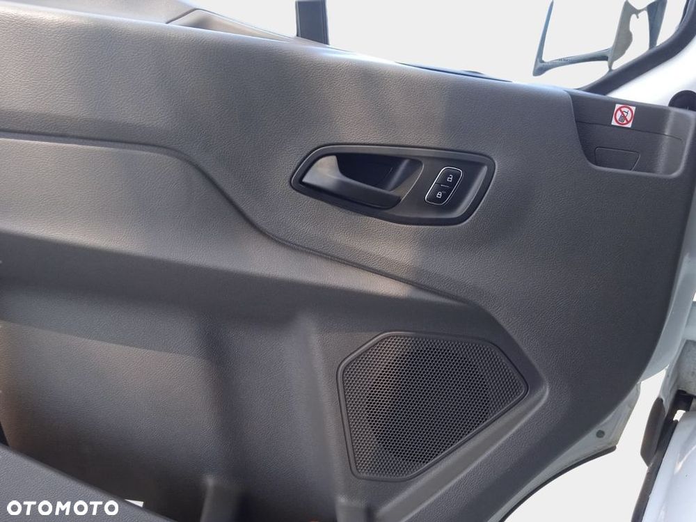 Ford E-Transit - 29