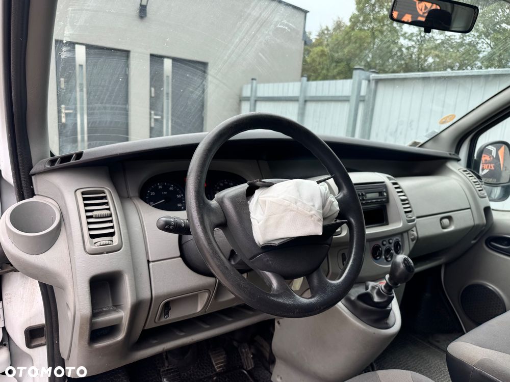 Renault Trafic - 8