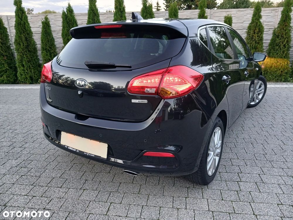 Kia Ceed 1.6 GDI Platinum Edition - 10