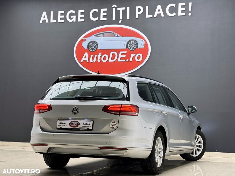 Volkswagen Passat - 4
