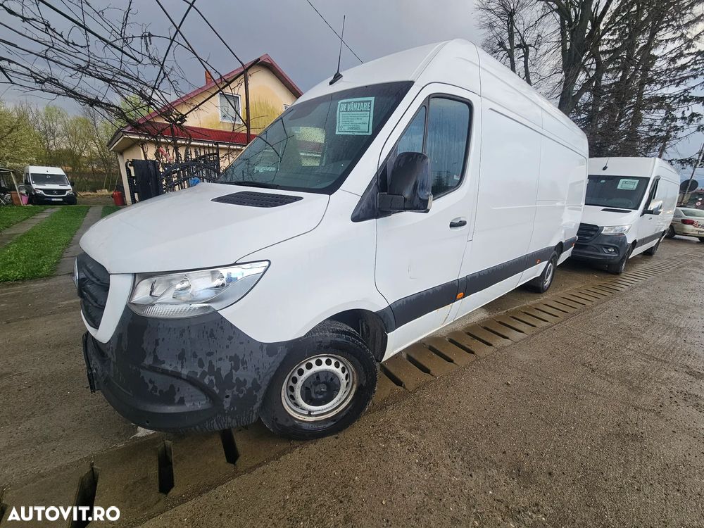 Mercedes-Benz Sprinter - 3
