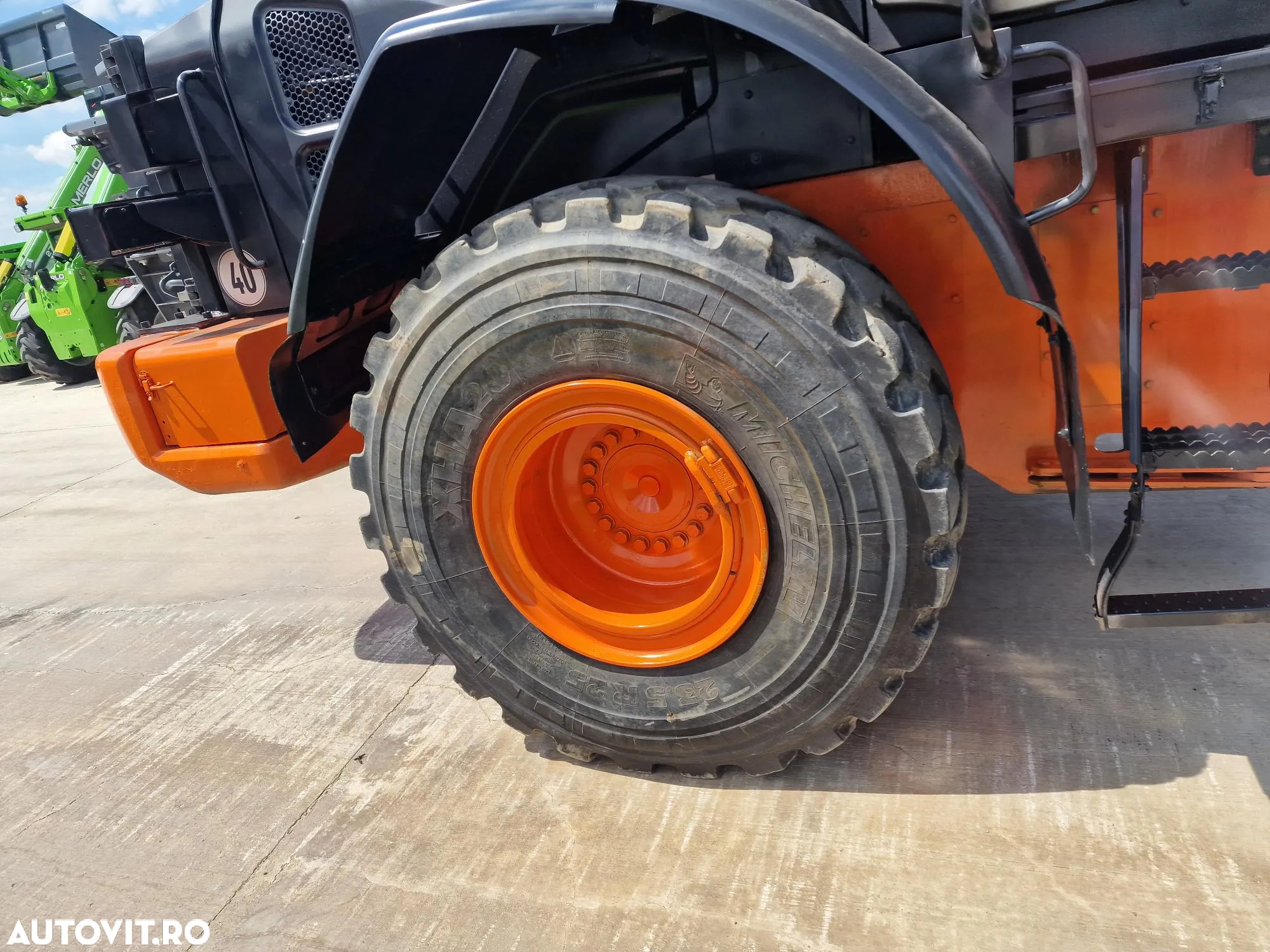 Hitachi ZW220, 8.453h, cupa 3,5mc, 2 Anv NOI, Gresare automata, Cantar, Camera spate, 18,6t, STARE FOARTE BUNA-PROMOTIE 74900 EUR+Tva - 25