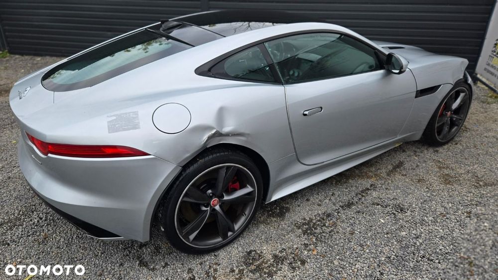 Jaguar F-Type - 25