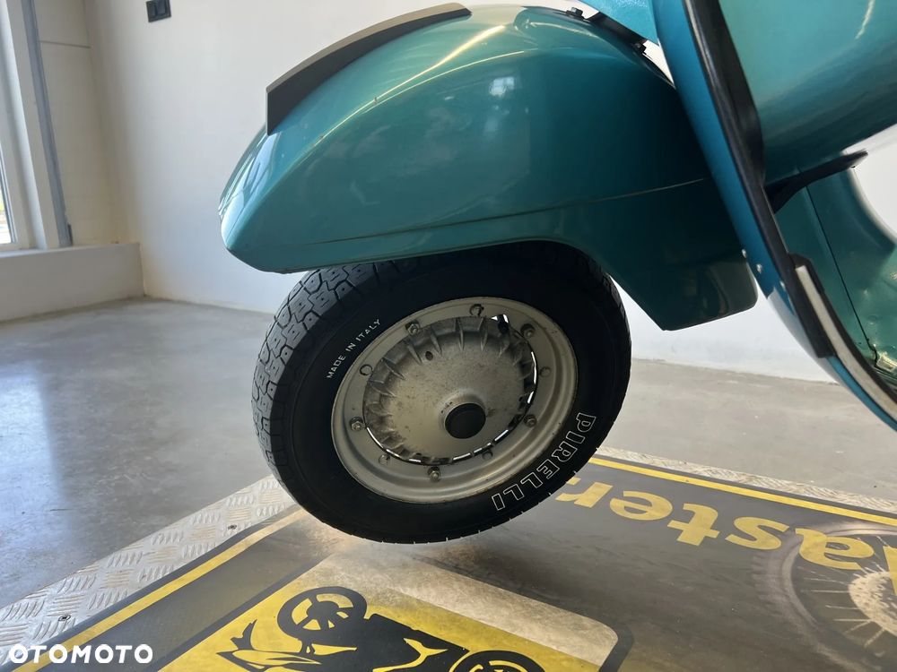 Piaggio Vespa - 10