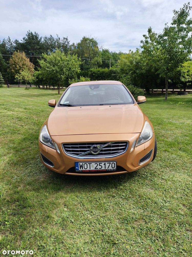 Volvo S60 - 3