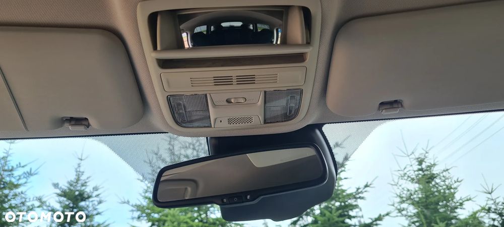 Honda CR-V 2.0i-VTEC 4WD Automatik Elegance - 36