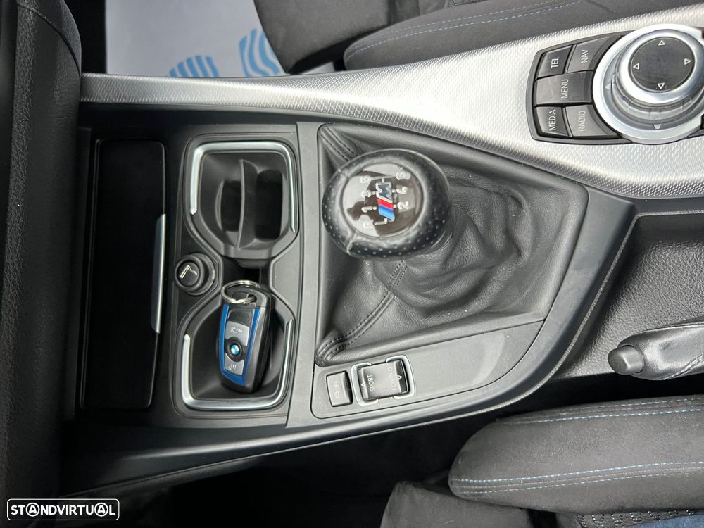 BMW 120 d xDrive Pack M - 31