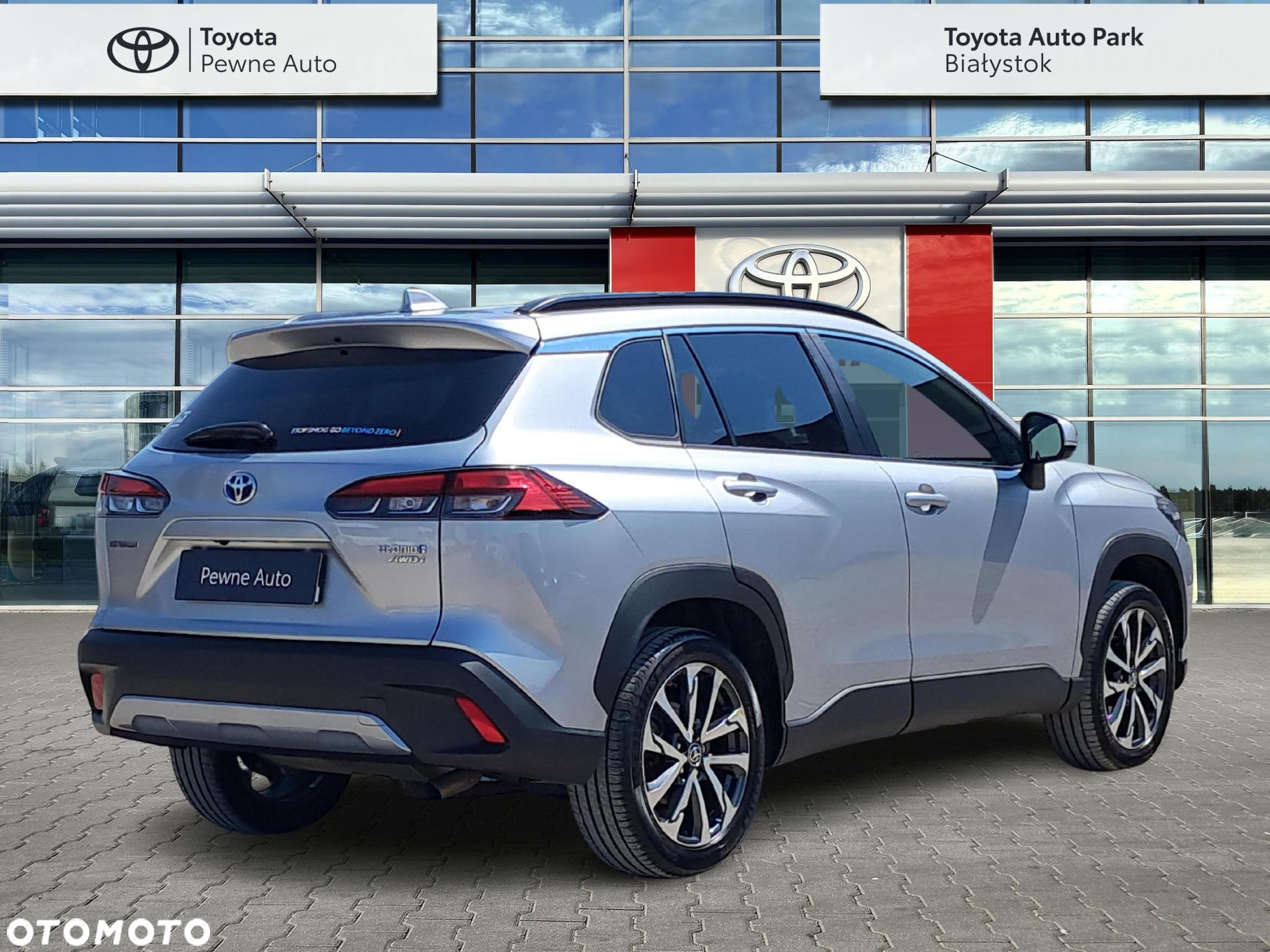 Toyota Corolla Cross 2.0 Hybrid Style AWD - 5