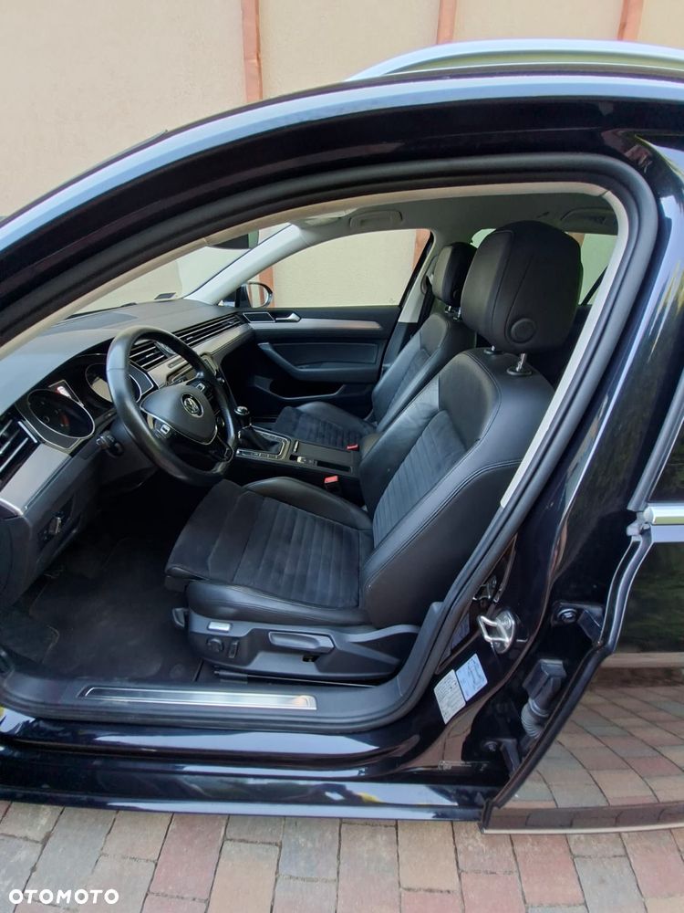 Volkswagen Passat - 3