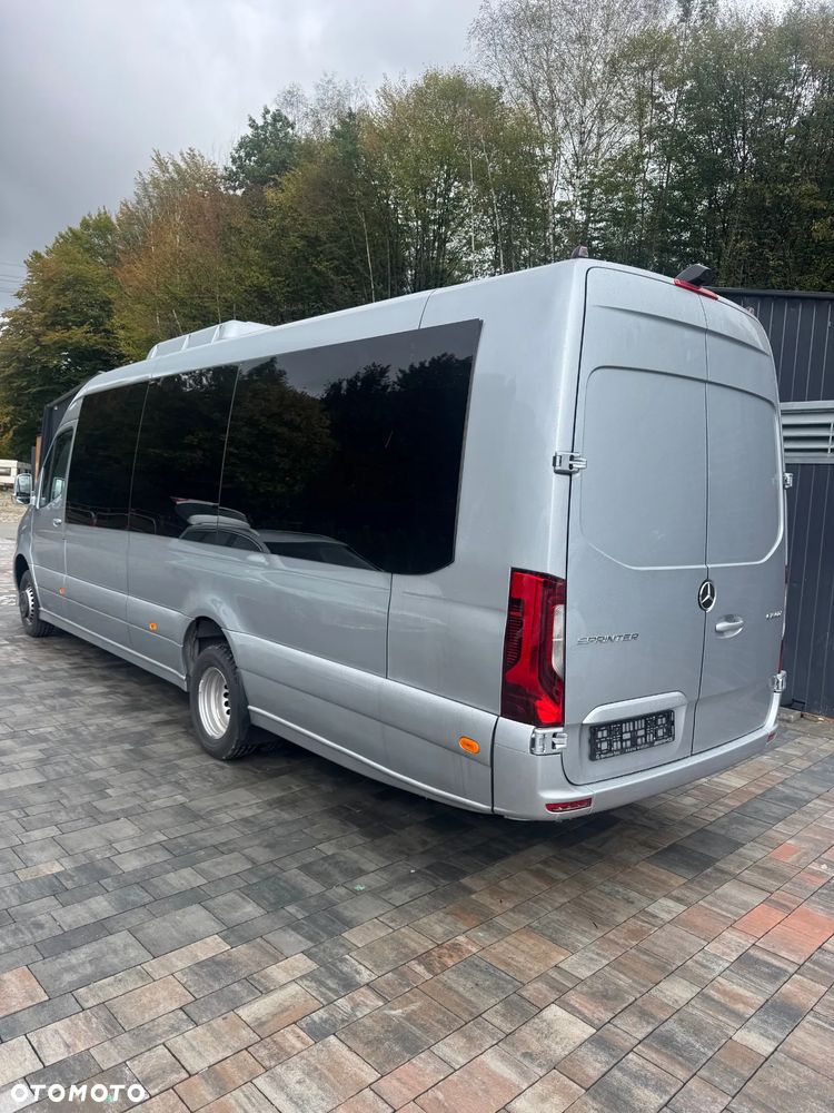 Mercedes-Benz Sprinter 519 - 3