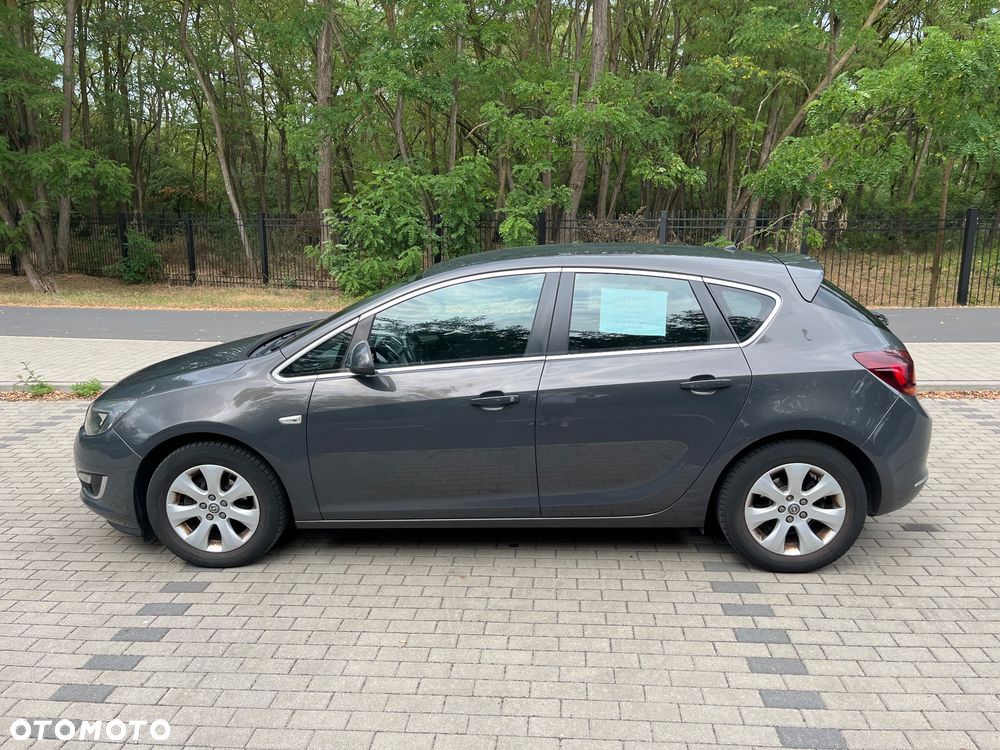 Opel Astra 1.6 Enjoy - 1