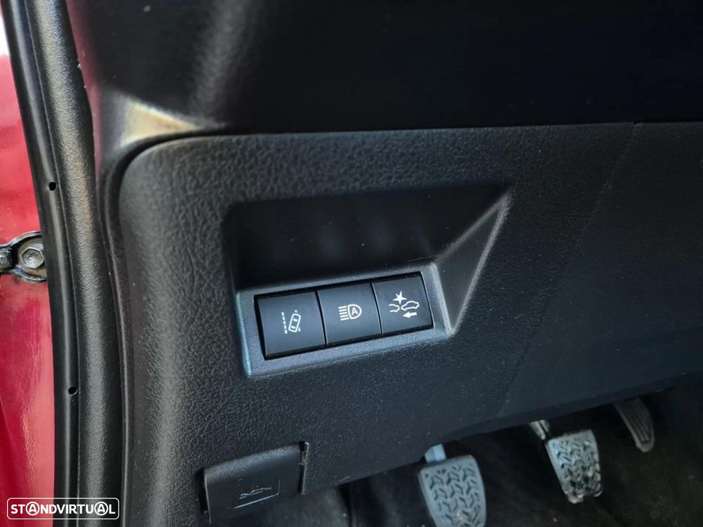Toyota Yaris 1.5 VVT-i Active - 28