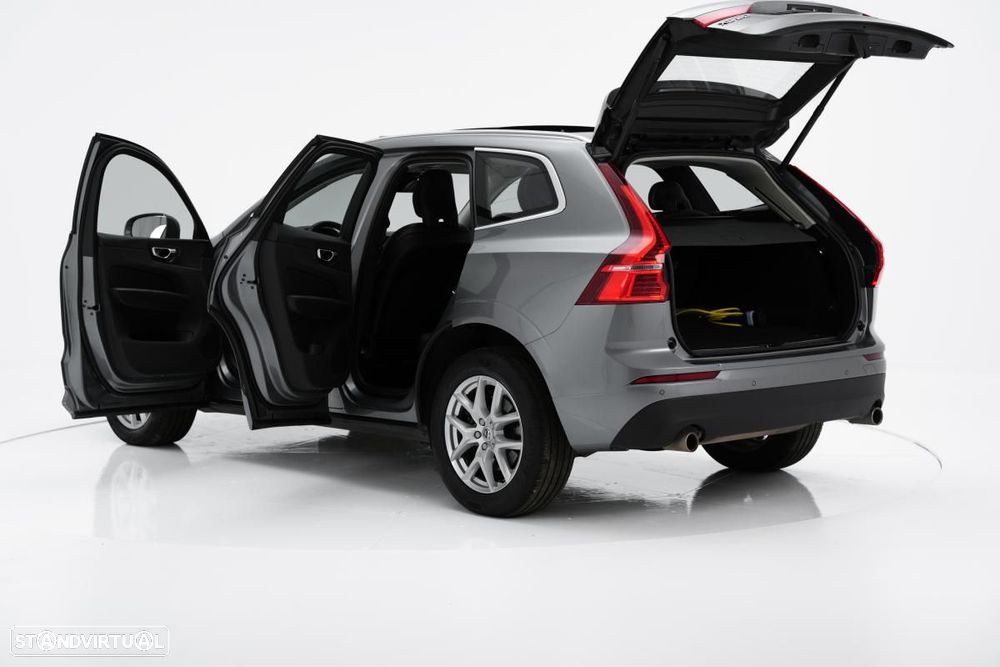 Volvo XC 60 2.0 T6 PHEV R-Design AWD - 5