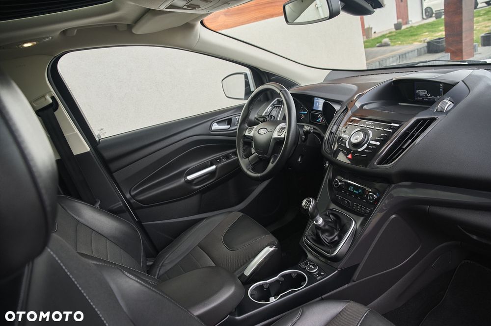 Ford Kuga 2.0 TDCi 2x4 Individual - 29