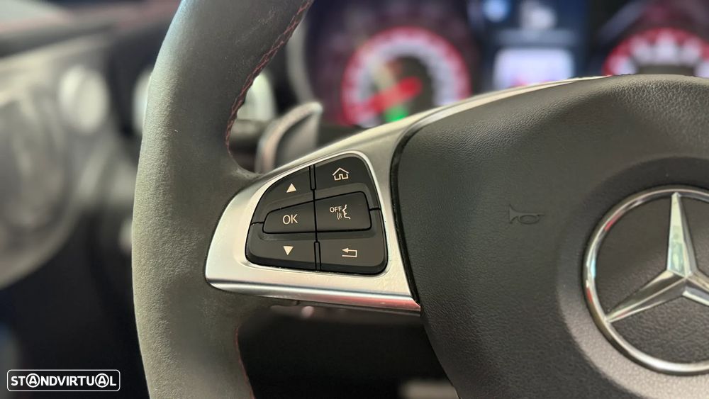 Mercedes-Benz C 63 AMG S - 21