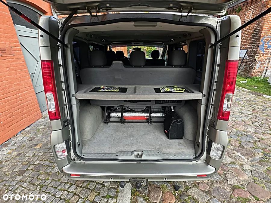 Opel Vivaro - 27