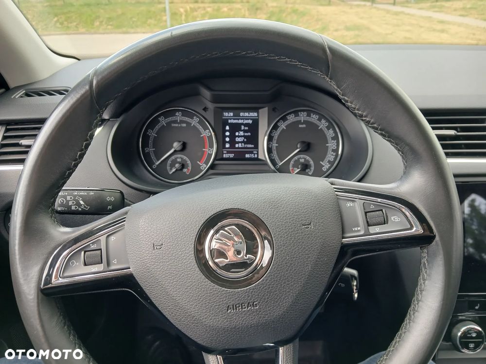 Skoda Octavia 1.5 TSI ACT Ambition - 11
