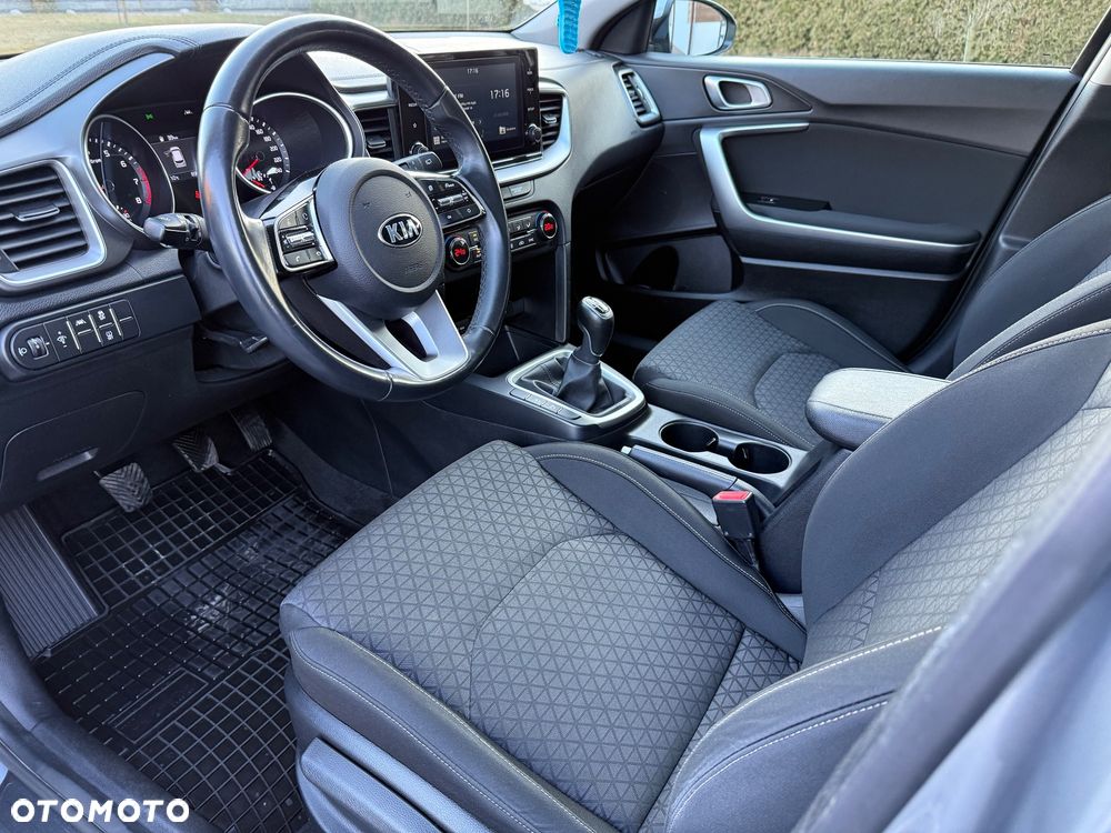 Kia Ceed 1.4 T-GDI L - 11