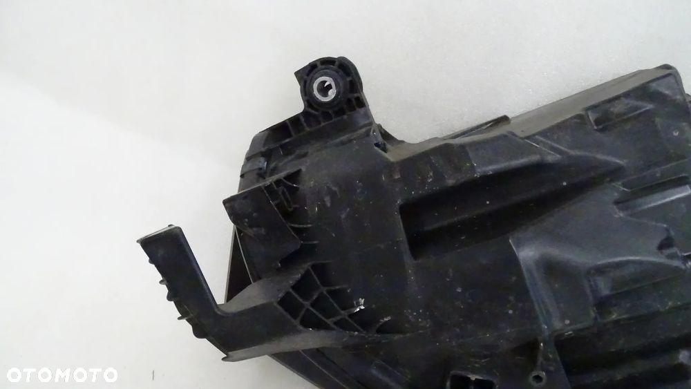 SKODA OCTAVIA IV 5E4 FULL LED - lampa przednia prawa - 11