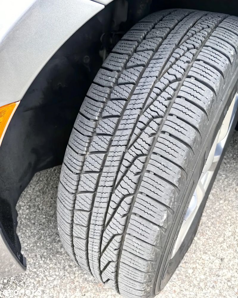 Chrysler Pacifica - 30