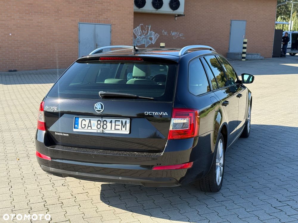 Skoda Octavia - 7